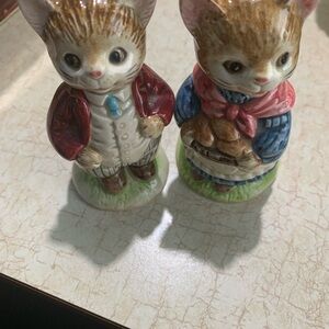 Cat Figurine Set with Red and Blue Outfits